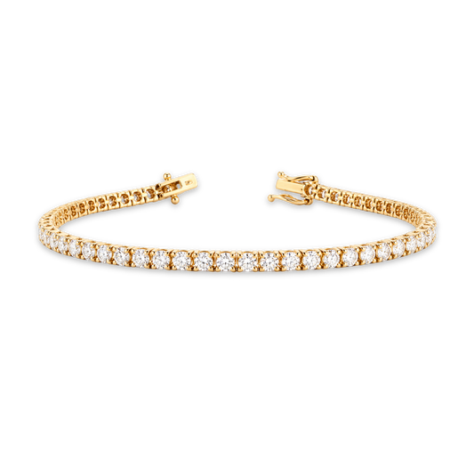 Lightweight Tennis Line Bracelet Rendering with transparent background